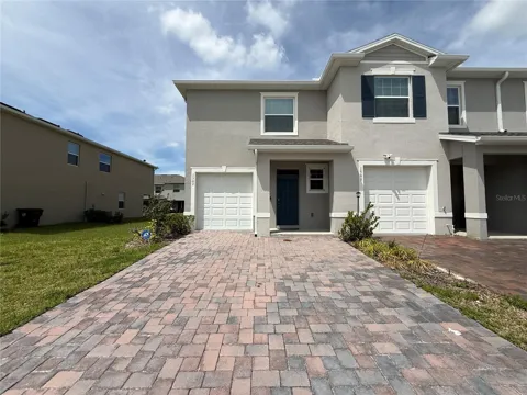 1503 ISLETA LOOP