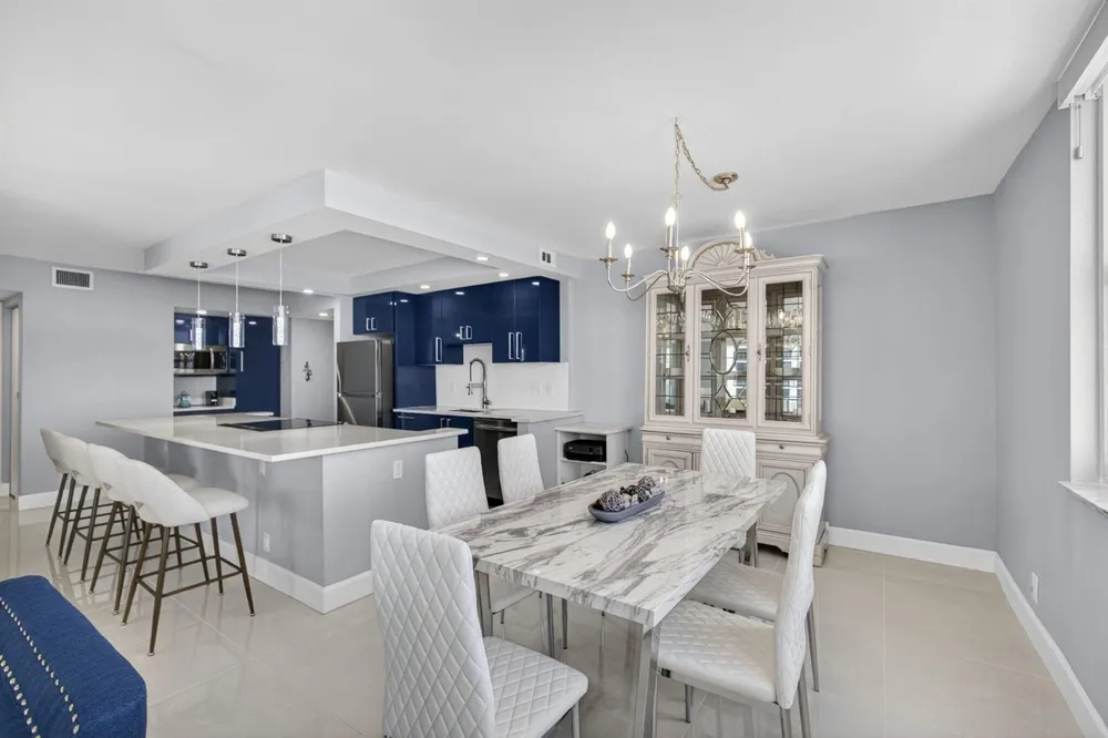 5440 Ocean Drive #807 Singer Island, FL 33404