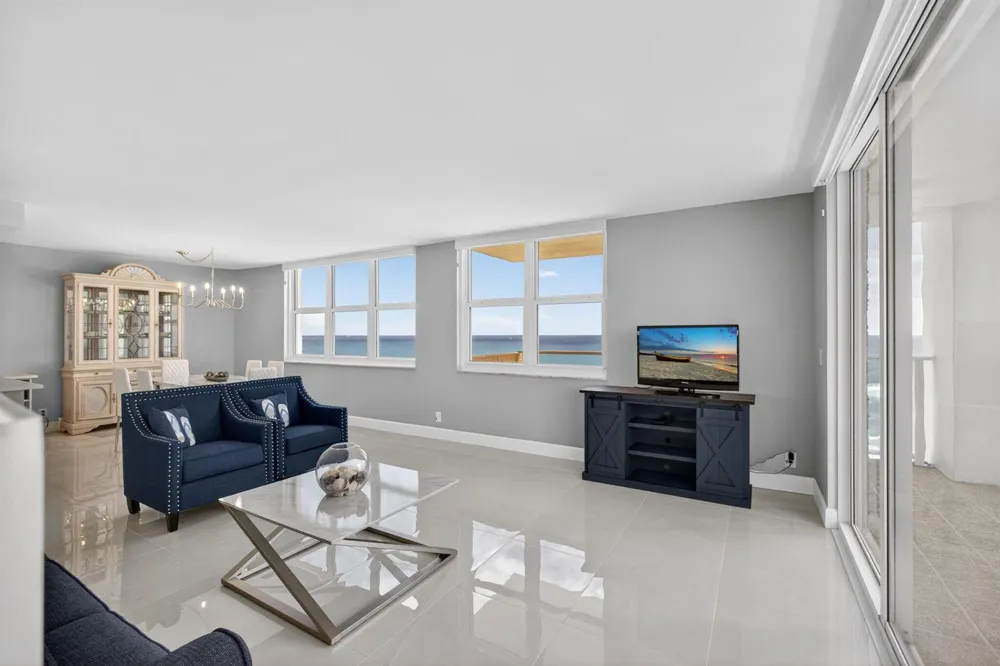 5440 Ocean Drive #807 Singer Island, FL 33404