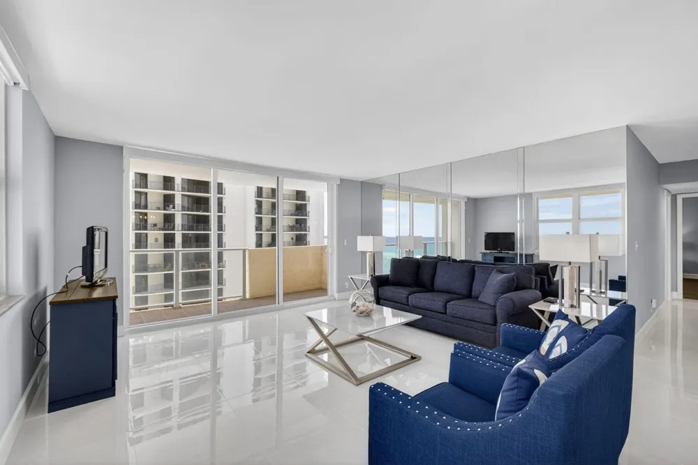 5440 Ocean Drive #807 Singer Island, FL 33404