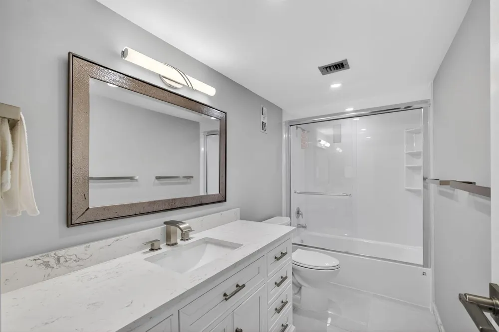 5440 Ocean Drive #807 Singer Island, FL 33404