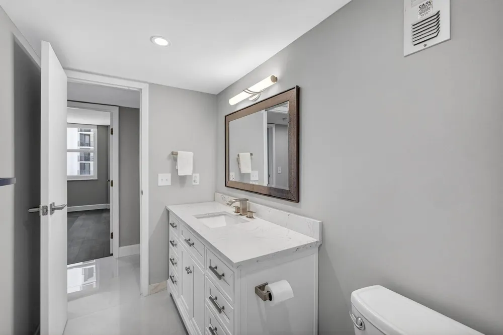 5440 Ocean Drive #807 Singer Island, FL 33404