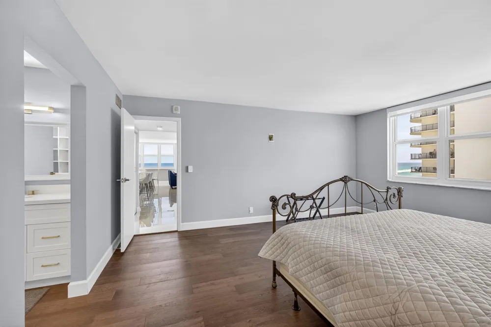 5440 Ocean Drive #807 Singer Island, FL 33404