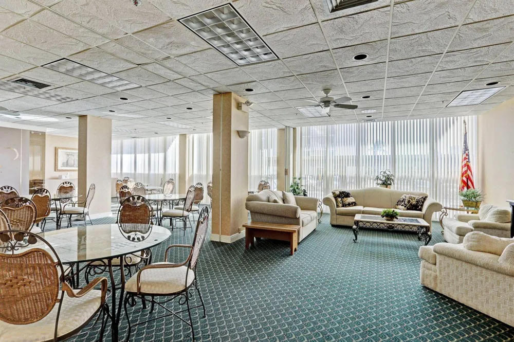 5440 Ocean Drive #807 Singer Island, FL 33404