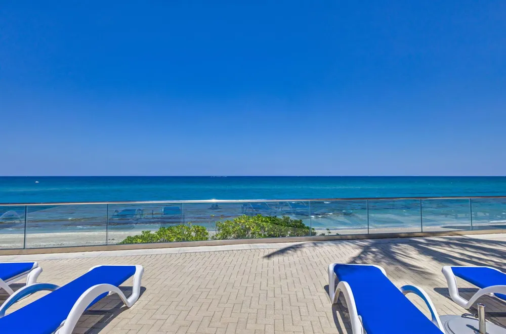 5440 Ocean Drive #807 Singer Island, FL 33404