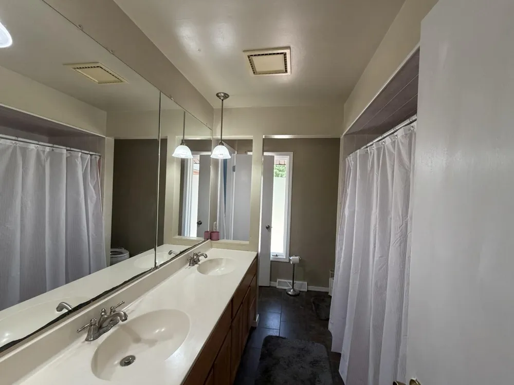9051 Algoma Avenue NE Algoma Township, MI 49341