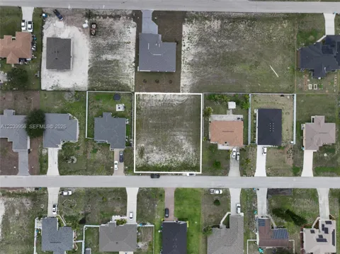 530 NW 23RD TER