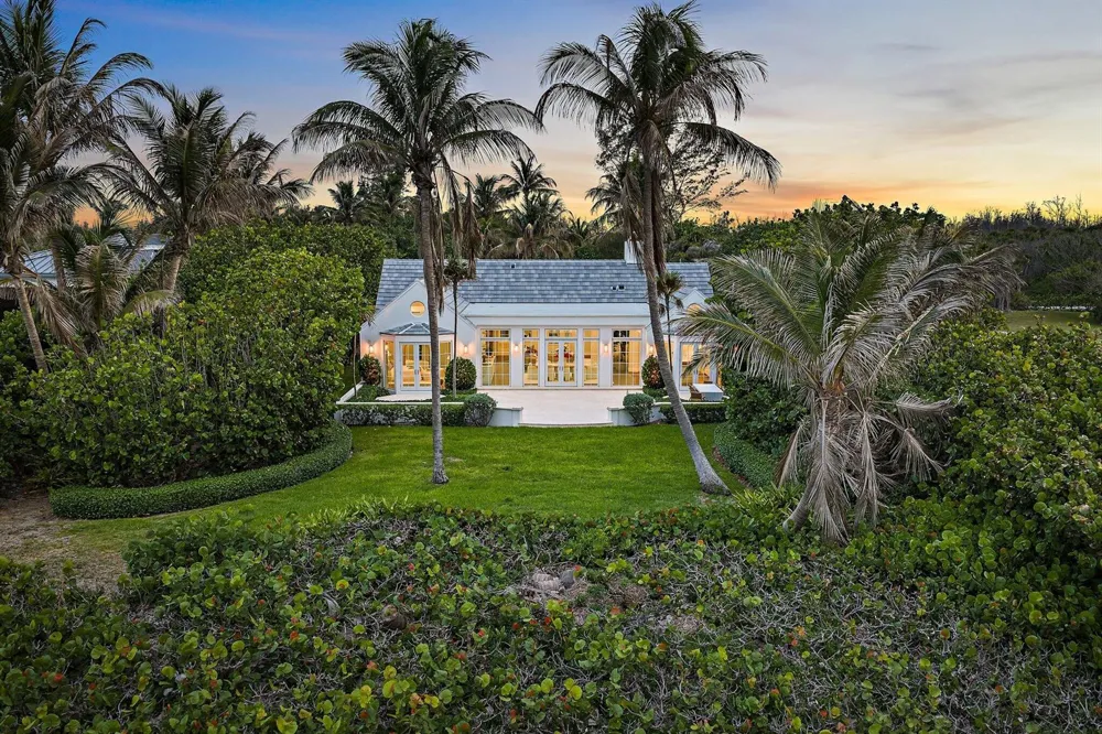 43 Beach Road Hobe Sound, FL 33455
