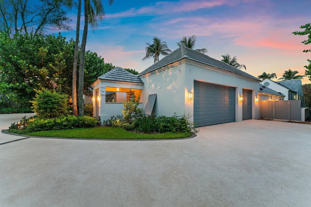 43 Beach Road Hobe Sound, FL 33455