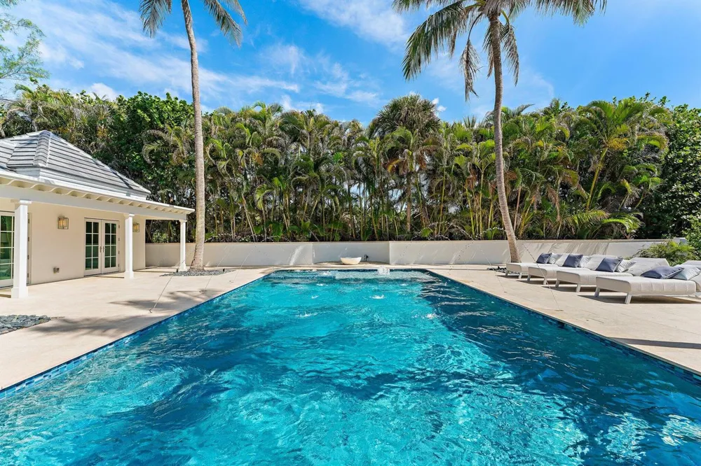 43 Beach Road Hobe Sound, FL 33455
