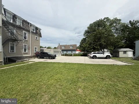919 12TH AVENUE #3B