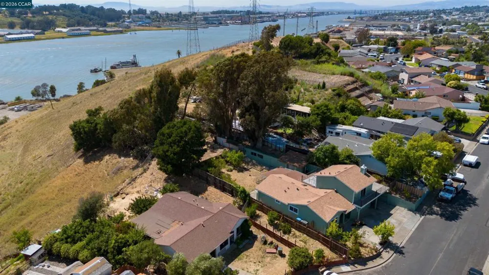 306 Winchester St Vallejo, CA 94590