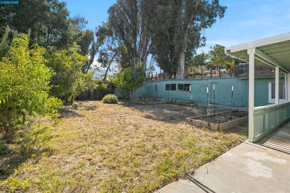 306 Winchester St Vallejo, CA 94590