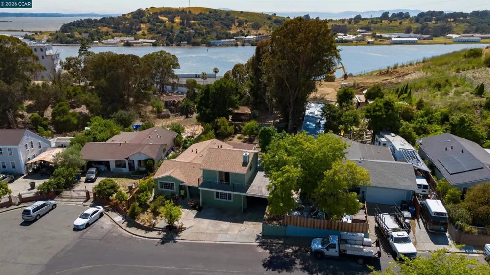 306 Winchester St Vallejo, CA 94590