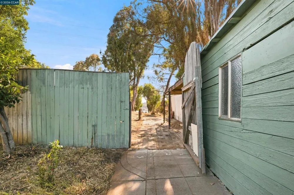 306 Winchester St Vallejo, CA 94590