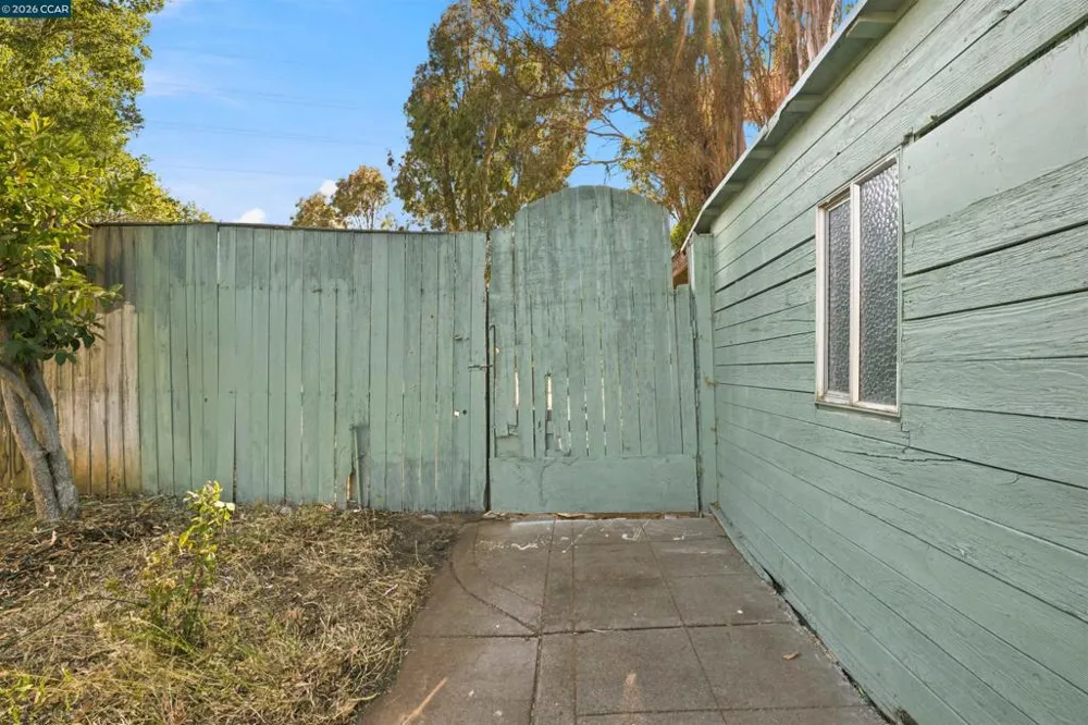 306 Winchester St Vallejo, CA 94590