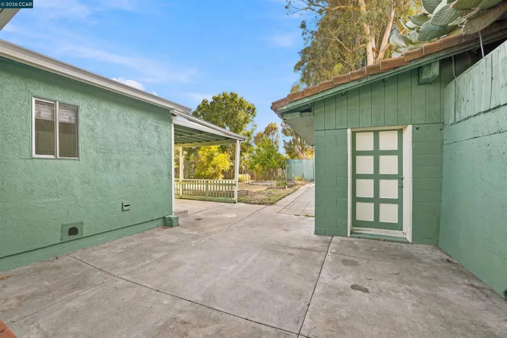 306 Winchester St Vallejo, CA 94590