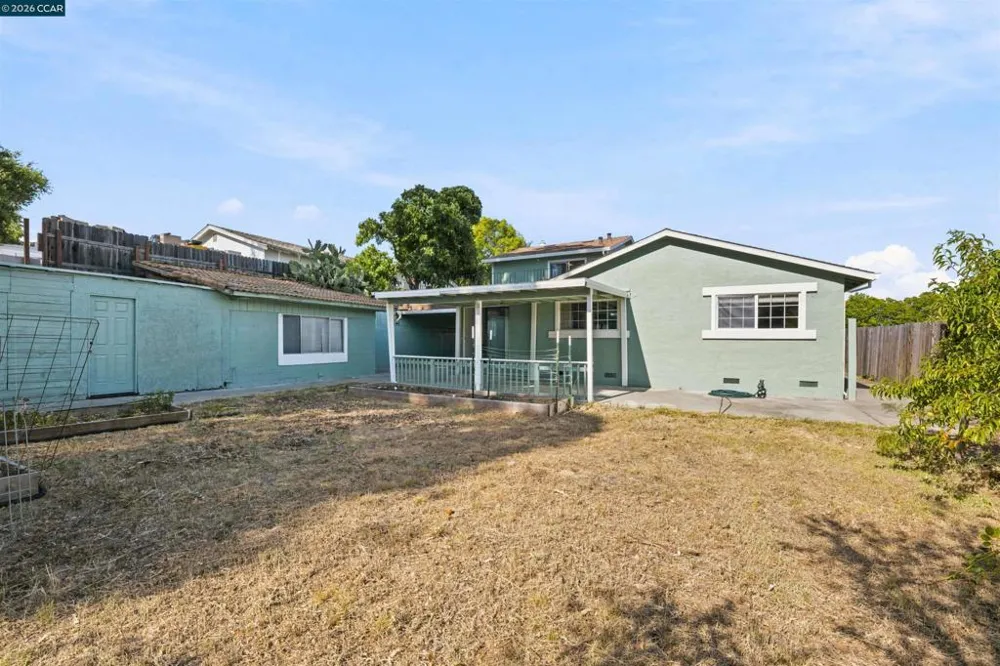306 Winchester St Vallejo, CA 94590