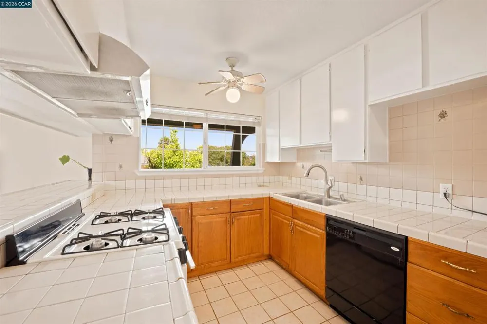 306 Winchester St Vallejo, CA 94590