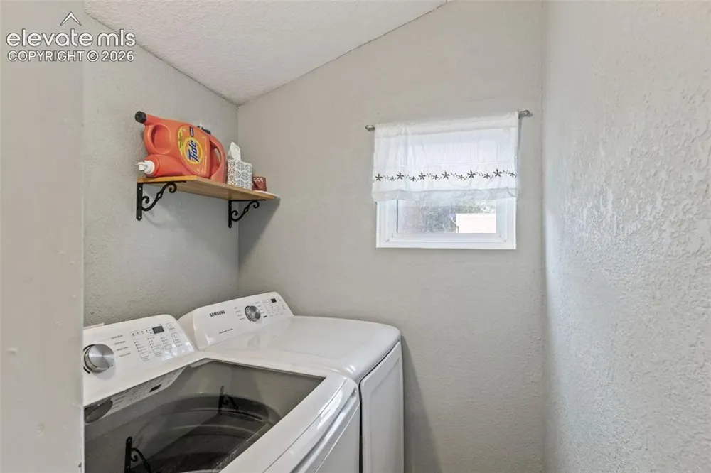 1726 E Evans Avenue Pueblo, CO 81004