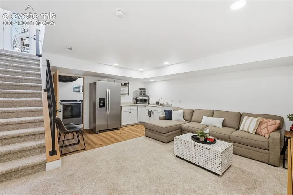 1607 W Pikes Peak Avenue Colorado Springs, CO 80904