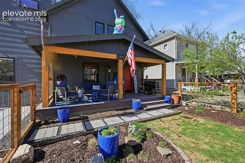 1607 W Pikes Peak Avenue Colorado Springs, CO 80904