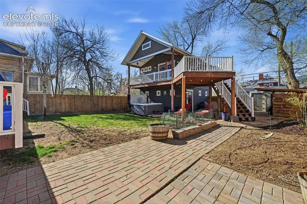 1607 W Pikes Peak Avenue Colorado Springs, CO 80904