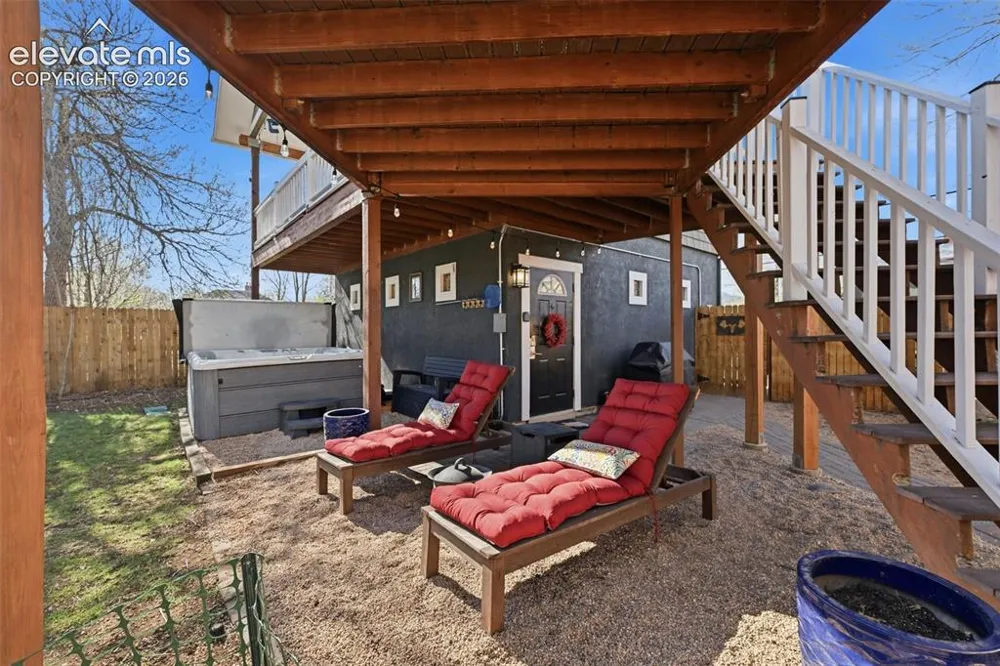 1607 W Pikes Peak Avenue Colorado Springs, CO 80904