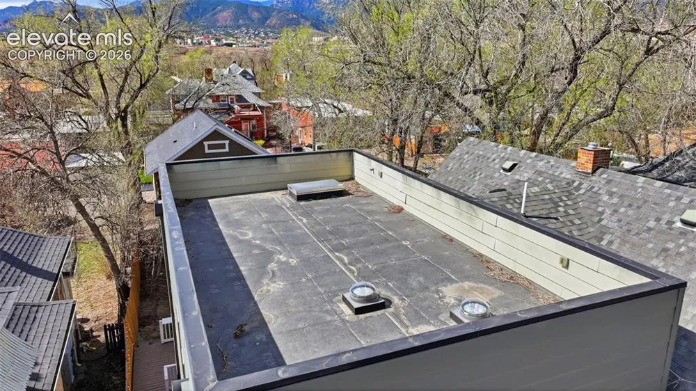1607 W Pikes Peak Avenue Colorado Springs, CO 80904