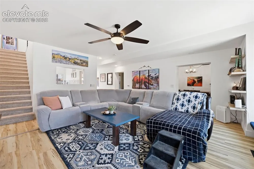 1607 W Pikes Peak Avenue Colorado Springs, CO 80904