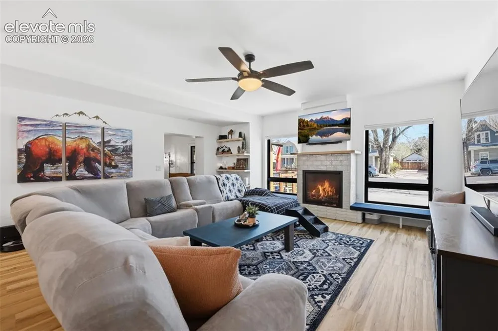 1607 W Pikes Peak Avenue Colorado Springs, CO 80904