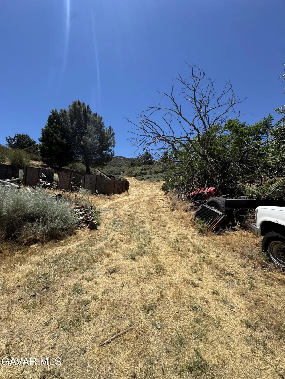 10620 Leona Avenue Leona Valley, CA 93551