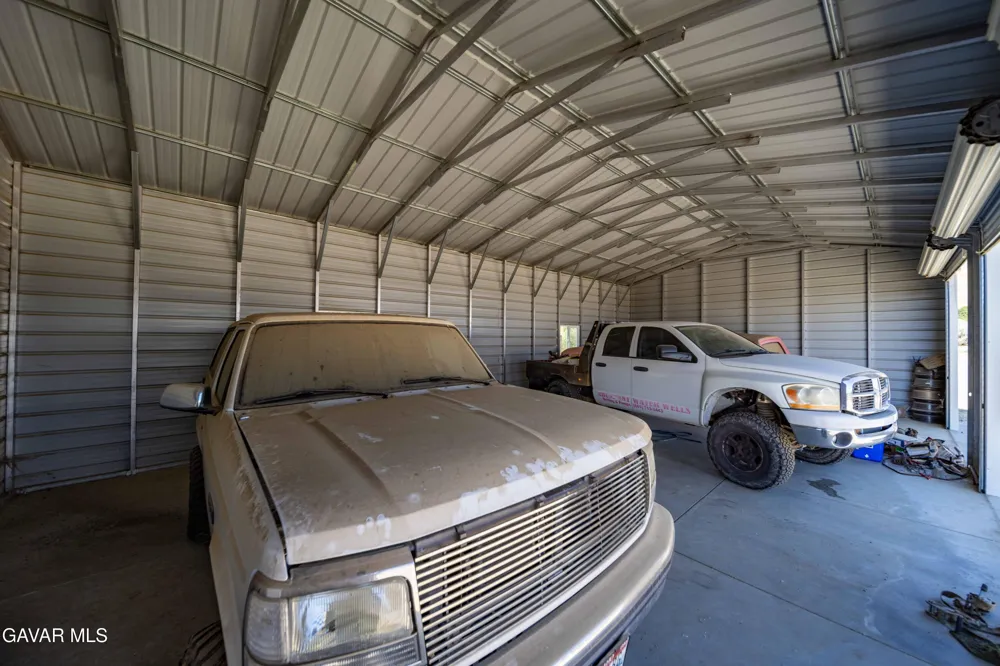 10620 Leona Avenue Leona Valley, CA 93551