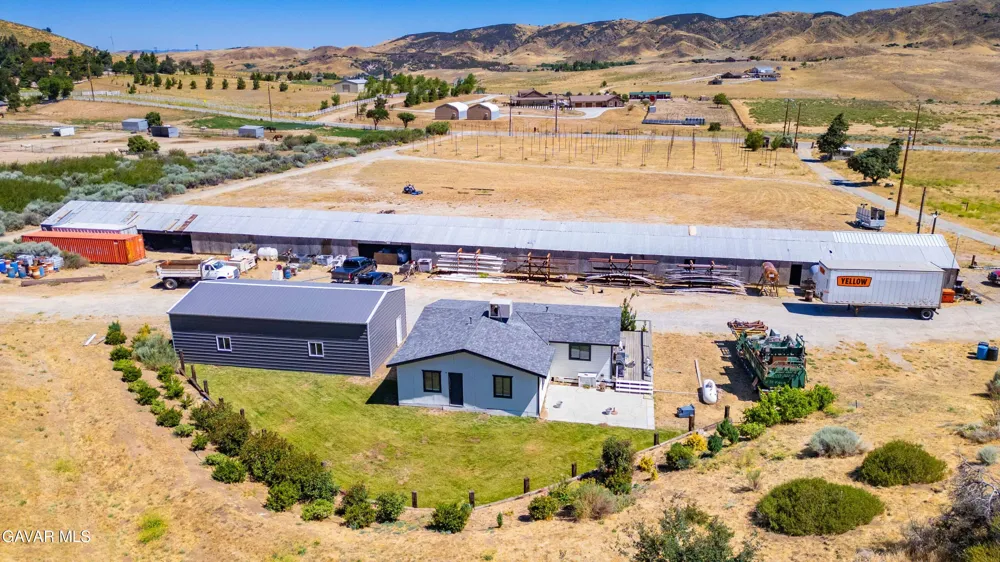 10620 Leona Avenue Leona Valley, CA 93551
