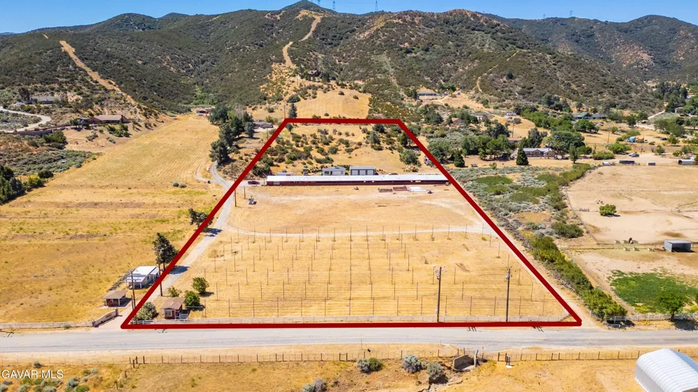 10620 Leona Avenue Leona Valley, CA 93551