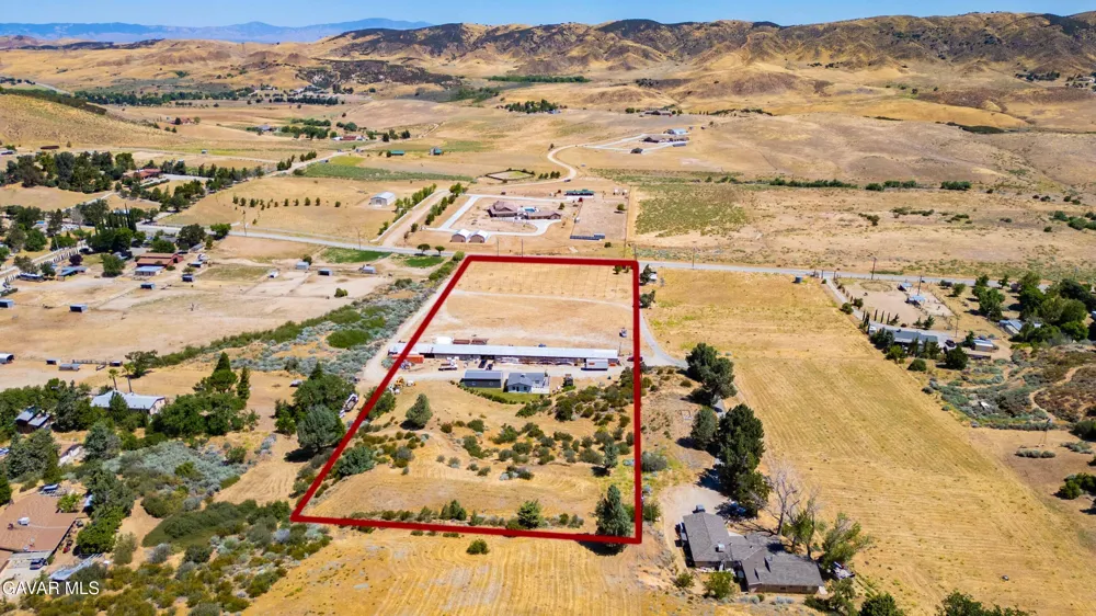 10620 Leona Avenue Leona Valley, CA 93551