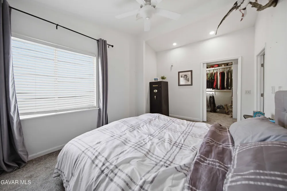 10620 Leona Avenue Leona Valley, CA 93551