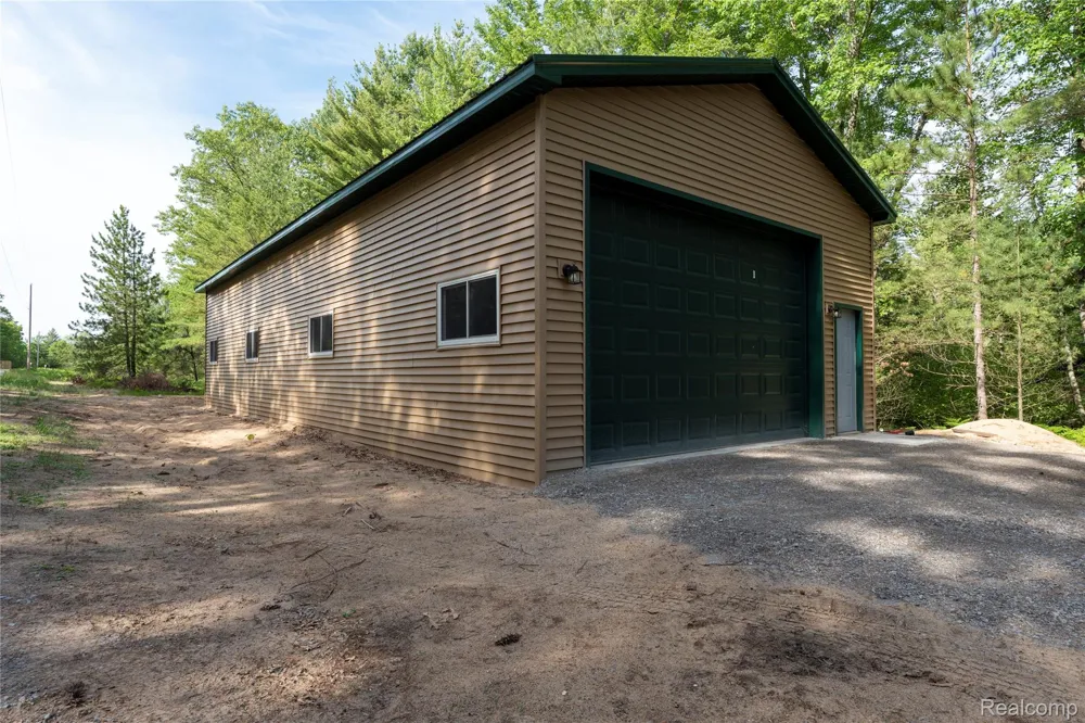 2300 Bliss Lane Plainfield Township, MI 48748