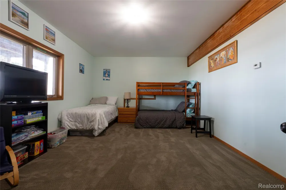 2300 Bliss Lane Plainfield Township, MI 48748