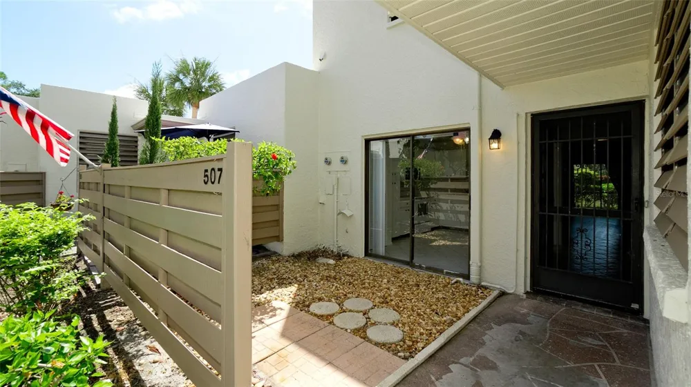 507 LAKESIDE DRIVE #507 Bradenton, FL 34210