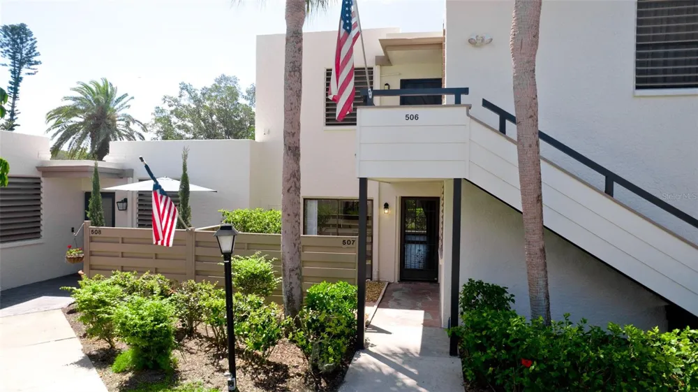 507 LAKESIDE DRIVE #507 Bradenton, FL 34210