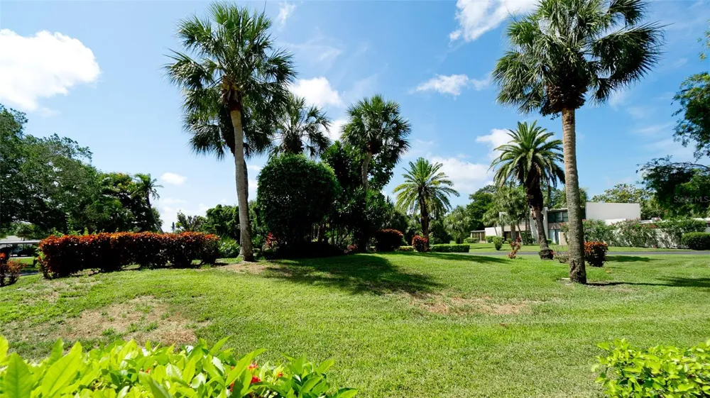507 LAKESIDE DRIVE #507 Bradenton, FL 34210