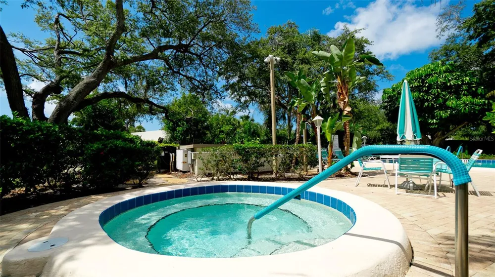 507 LAKESIDE DRIVE #507 Bradenton, FL 34210