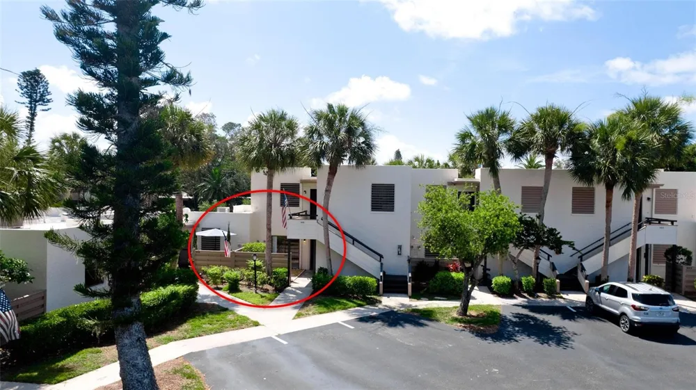 507 LAKESIDE DRIVE #507 Bradenton, FL 34210