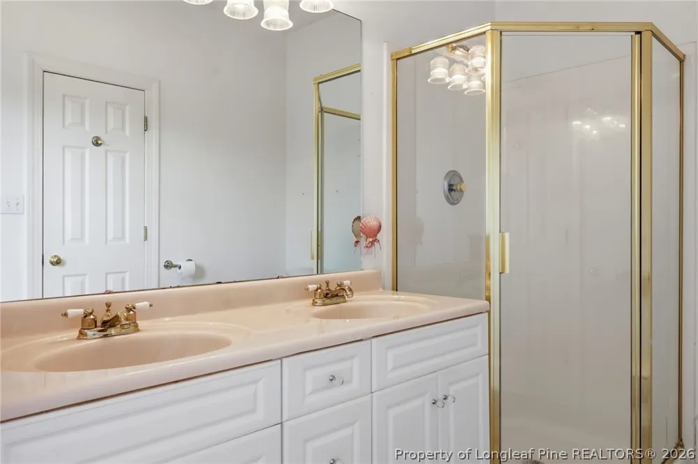 1118 Warren Road Erwin, NC 28339