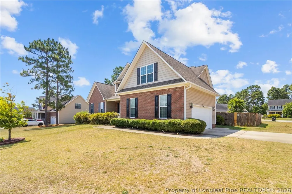 17 Orangewood Court Lillington, NC 27546