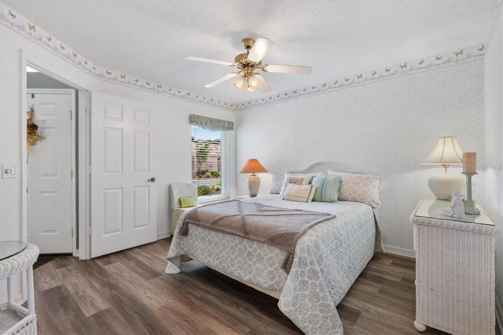 1516 MARTINEZ DRIVE Lady Lake, FL 32159