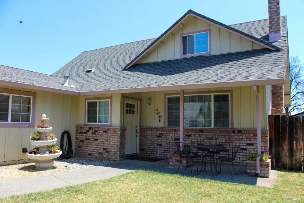 109 Kearney Way Vacaville, CA 95687