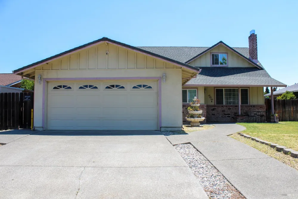 109 Kearney Way Vacaville, CA 95687