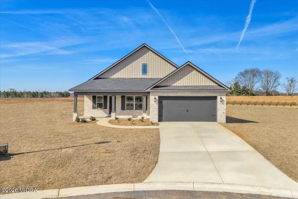 138 Early Drive Byron, GA 31008